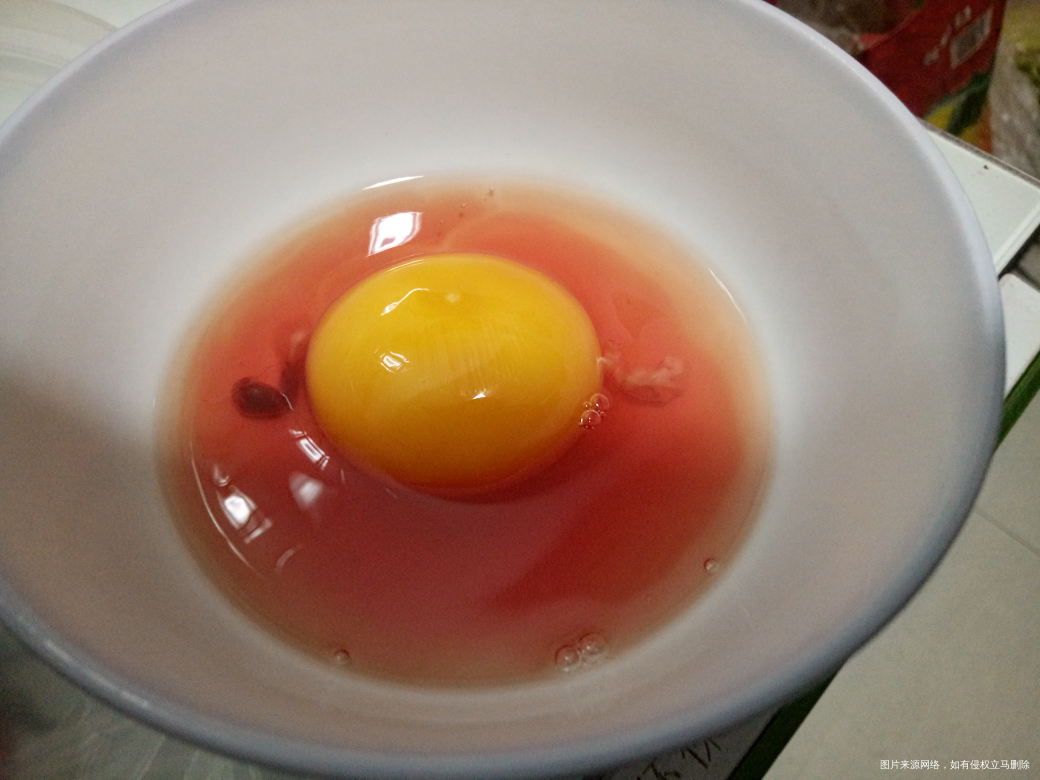 红色鸡蛋清的鸡蛋，你们见过么？