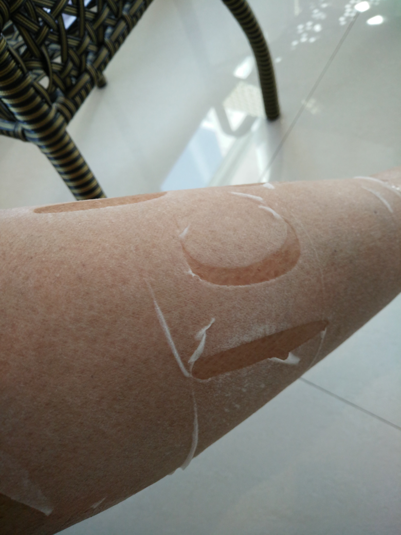 这下拿来敷腿腿皮肤太干了,婆婆说蛇ね腿