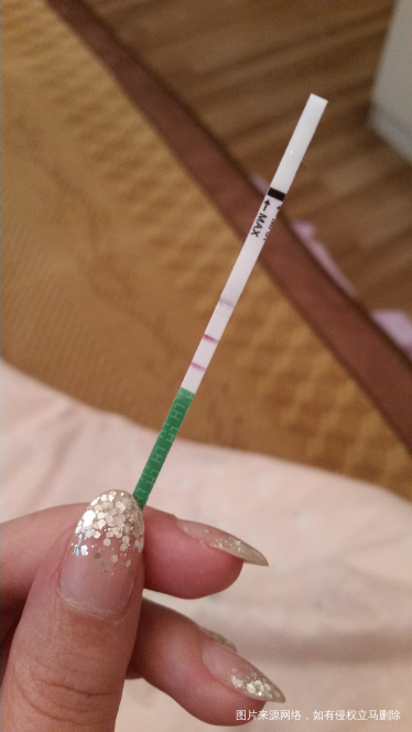 姐妹们这样是不是很不正常啊
