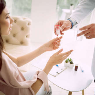 南昌大学第一附属医院试管婴儿需要多少钱？