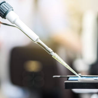 宫颈病变是怎么导致的？宫颈病变需要注意什么？