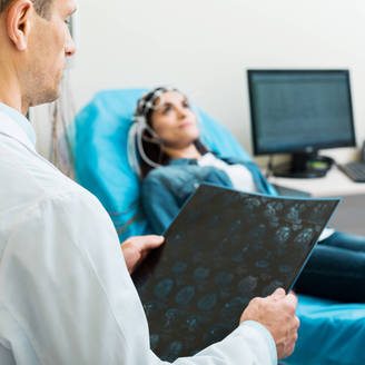 宫颈疾病的表现有哪些？如何治宫颈疾病？