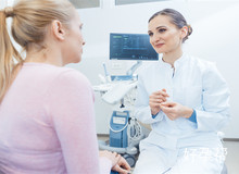 女性做输卵管疏通痛吗？输卵管疏通后再次堵塞几率有多大？