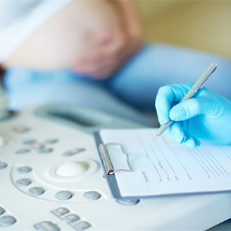 2024年河北医科大学第四医院试管婴儿一次的费用需多少?