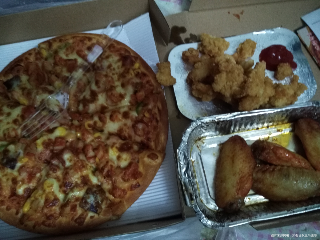 今天是上班第二天,没有那么累,就是太久没有坐了,腰有点酸痛,一下班就躺床上,晚上...