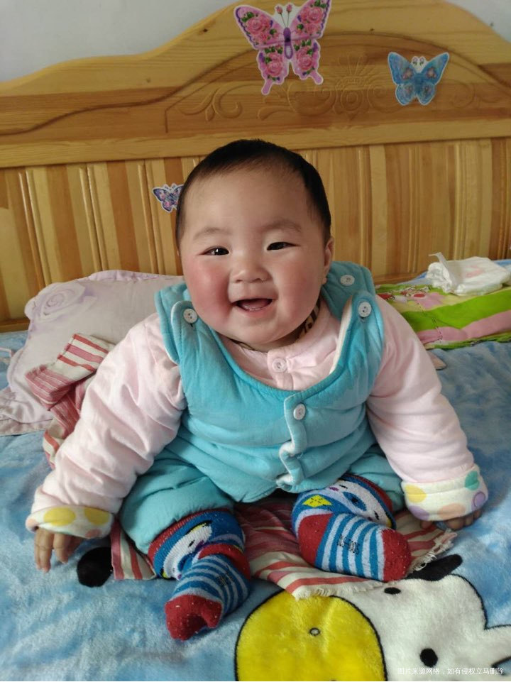 看看胖妹一年来的变化大不大😄😄