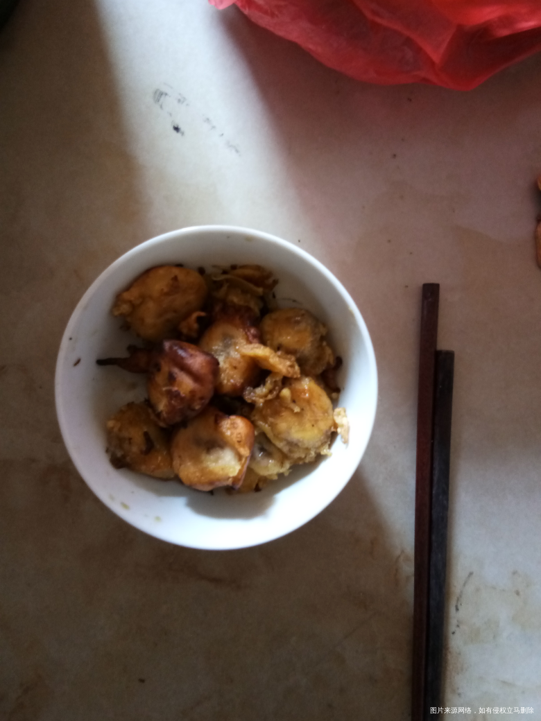 做的炸香蕉。失败了,哈哈😄