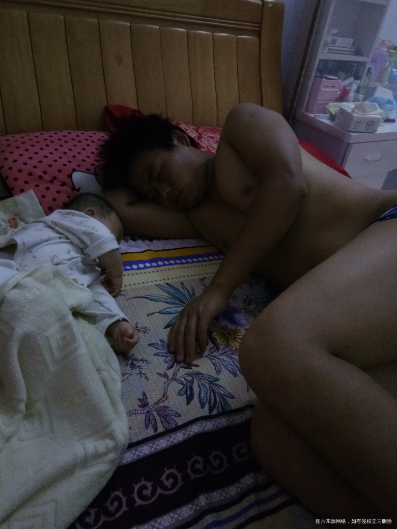 你们父女俩睡得了,我都没地方睡觉了