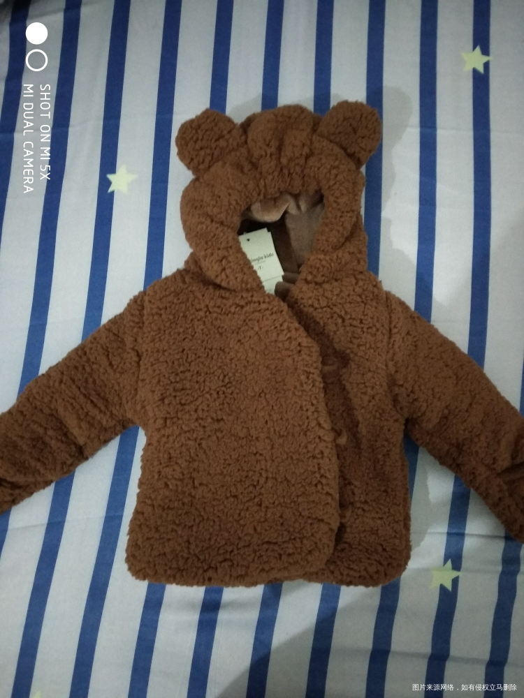 在蜜芽上给宝宝买的件衣服