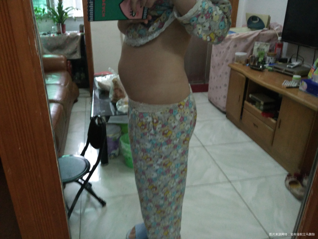 怀孕19+4天肚子小不小,下个月就三维彩超,希望顺利通过