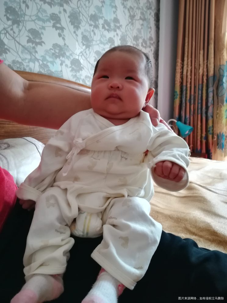 姥姥抱着玩的好开心啊