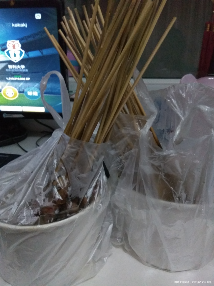 计划瞬间被美食打乱😂