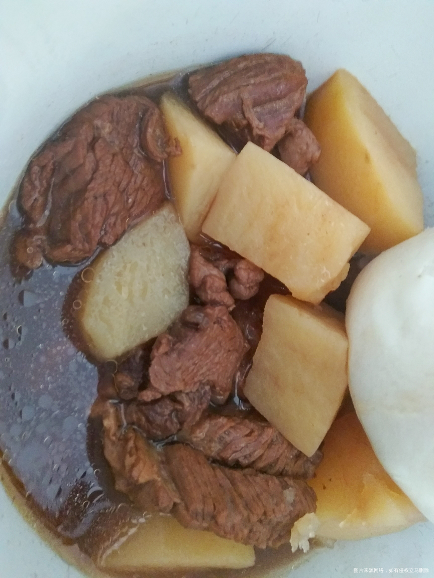 很喜欢吃老爸炖的牛肉