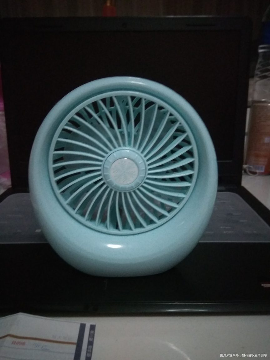 凑到买的小电扇到了呢
