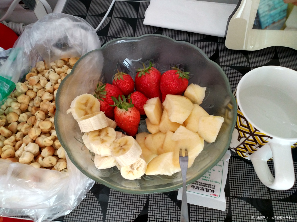 说他感冒了,我给弄的这待遇不错。