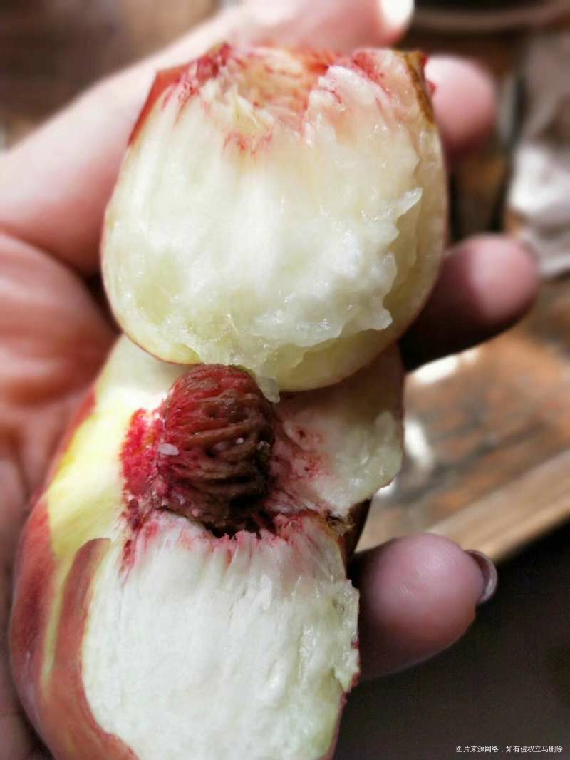 这个蟠桃好诱人,我要不要买呢?