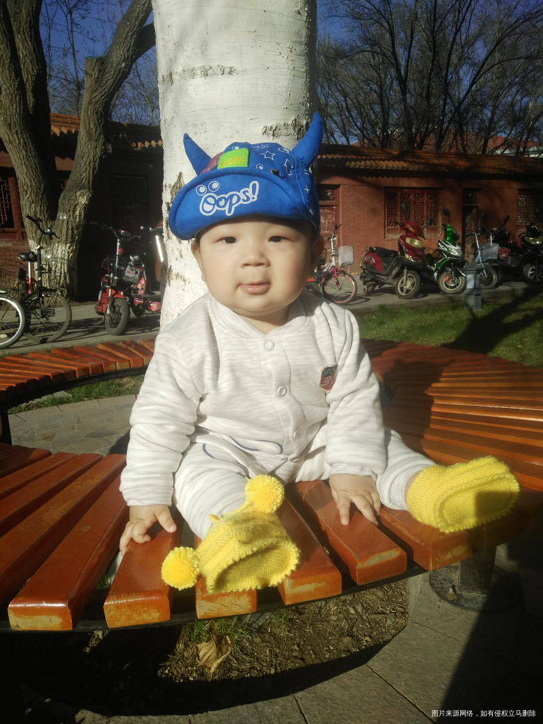 《告诫新手妈妈》母乳喂养好处多