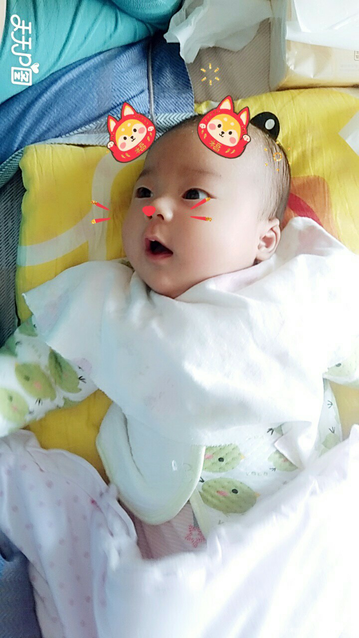 宝宝吃奶睡眠时间少是没吃饱吗?