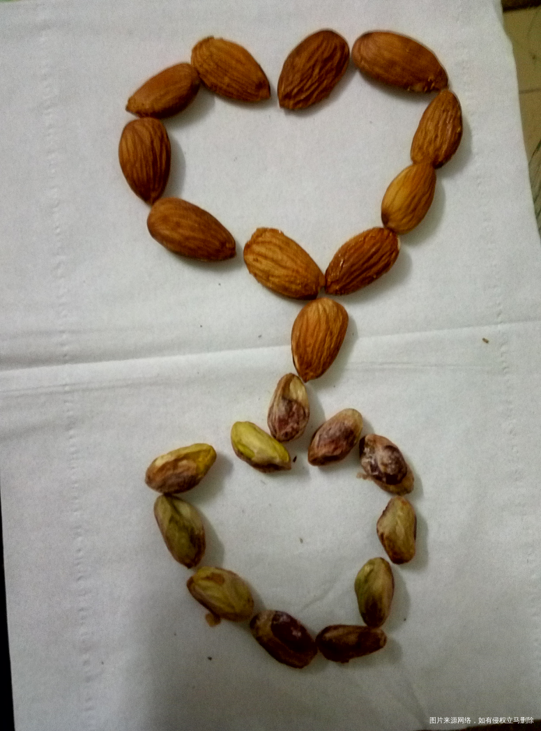 大半夜的在玩这个,可惜某人看不懂