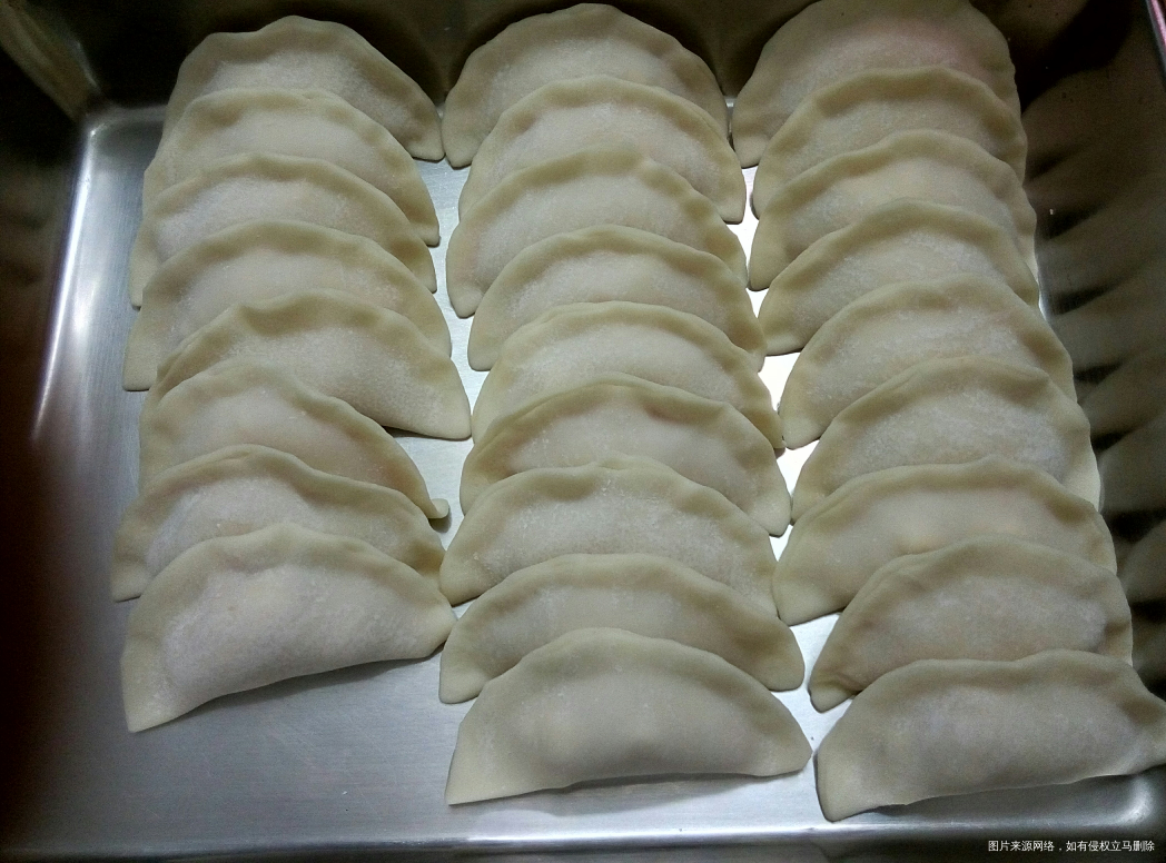 大半夜在准备明天的午餐