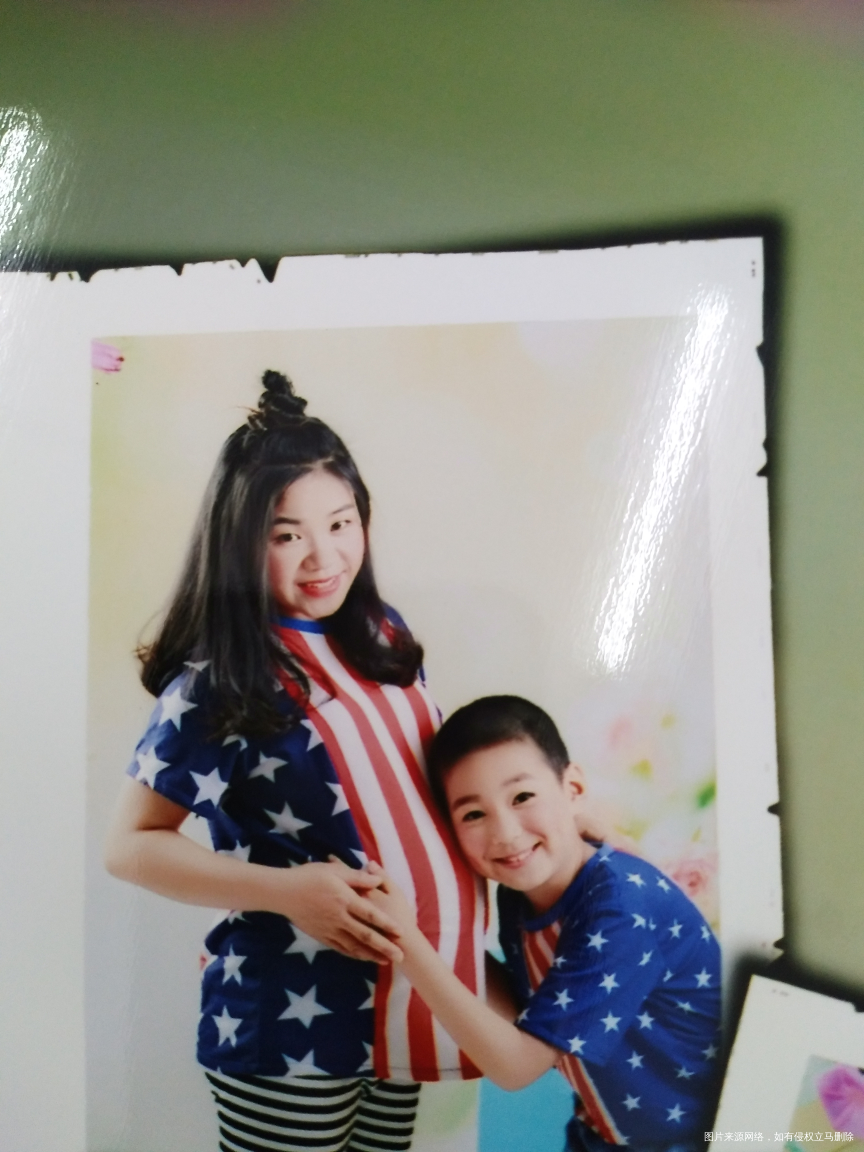 我和儿子的孕妇照,因为