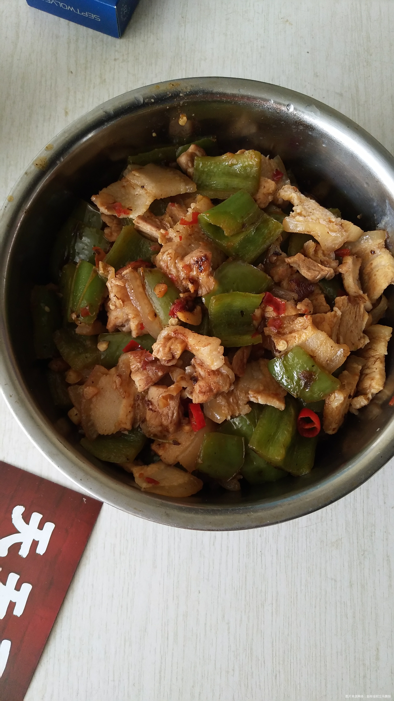 十年了,头一吃他炒的菜,看看