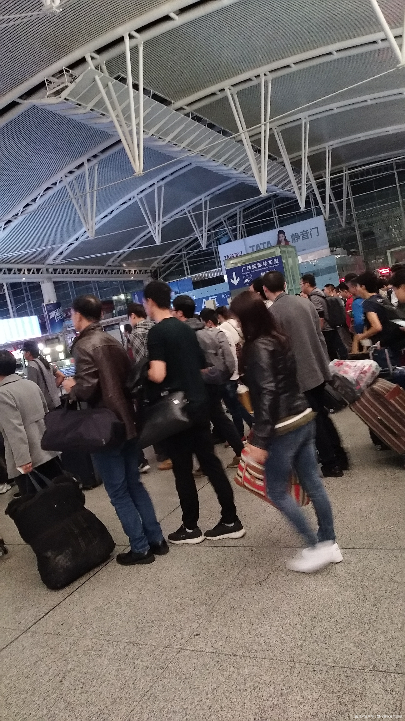 港澳台的高铁开通后,好多人去香港了