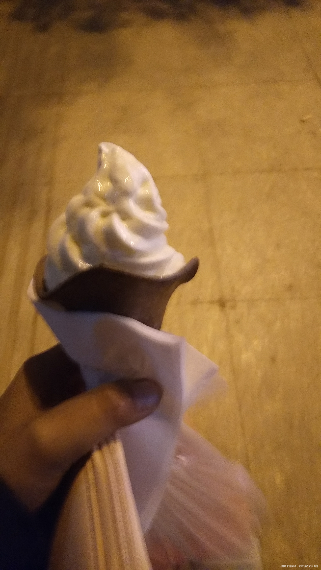 昨天给儿子买的,我不吃,太甜,