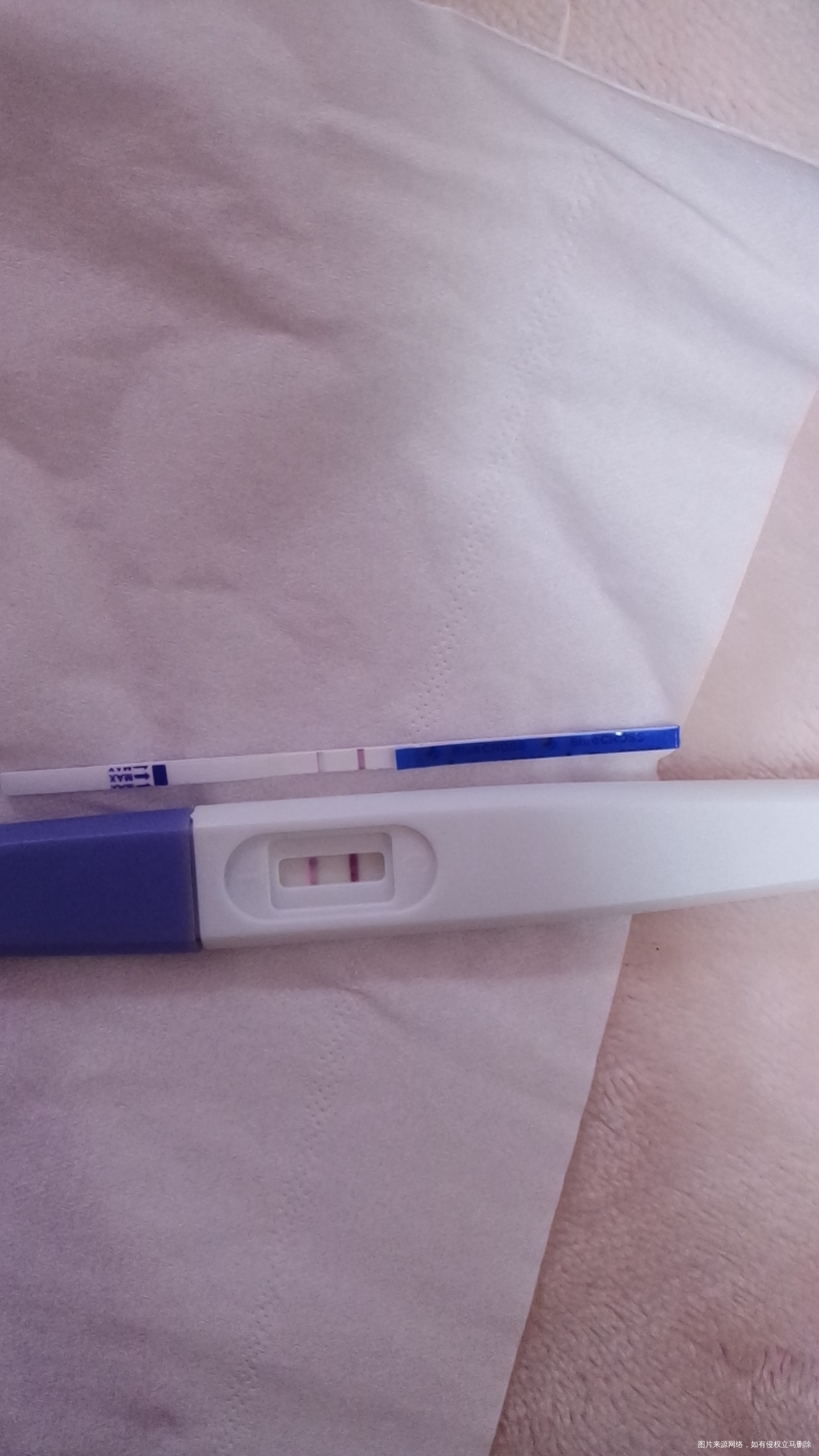 移植囊胚12天,左右下腹时不时疼这样严重吗?