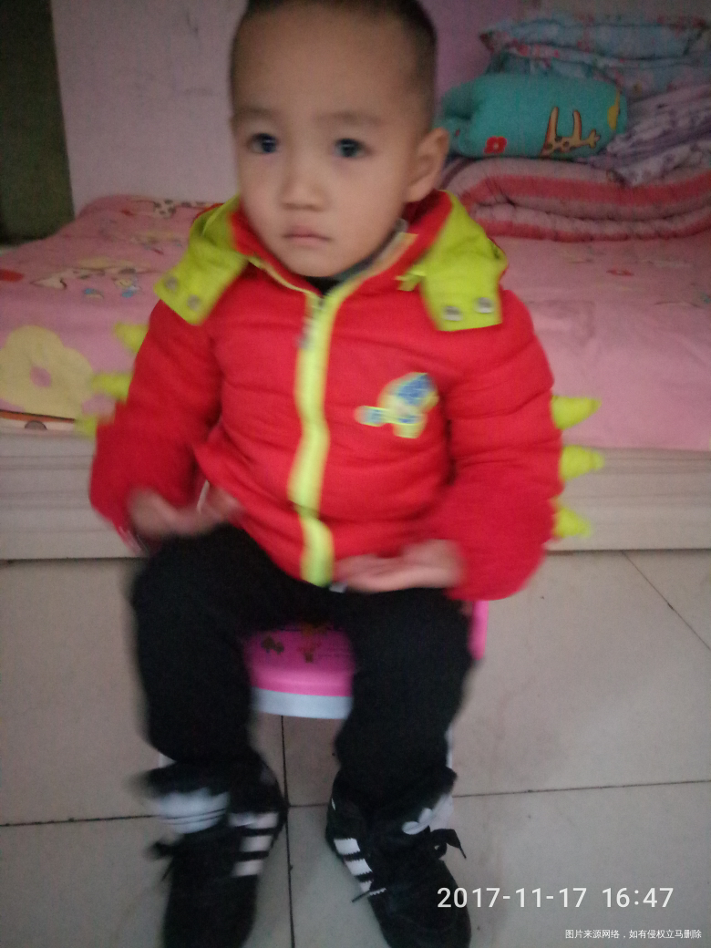 今天太冷了把棉袄拉出来穿了