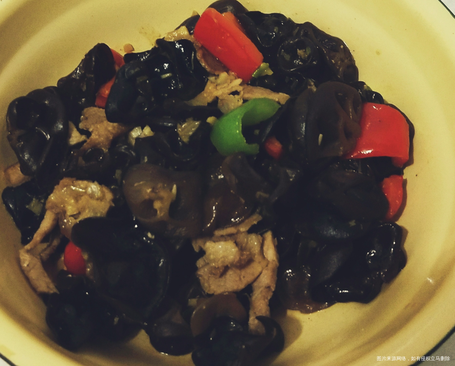 晚饭做好了,开吃了😁😁😁