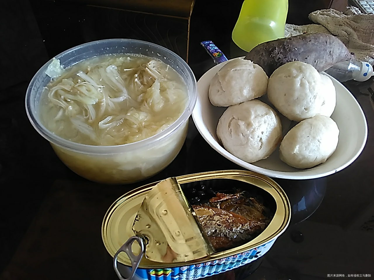 我和闺女的午餐,蒸馒头