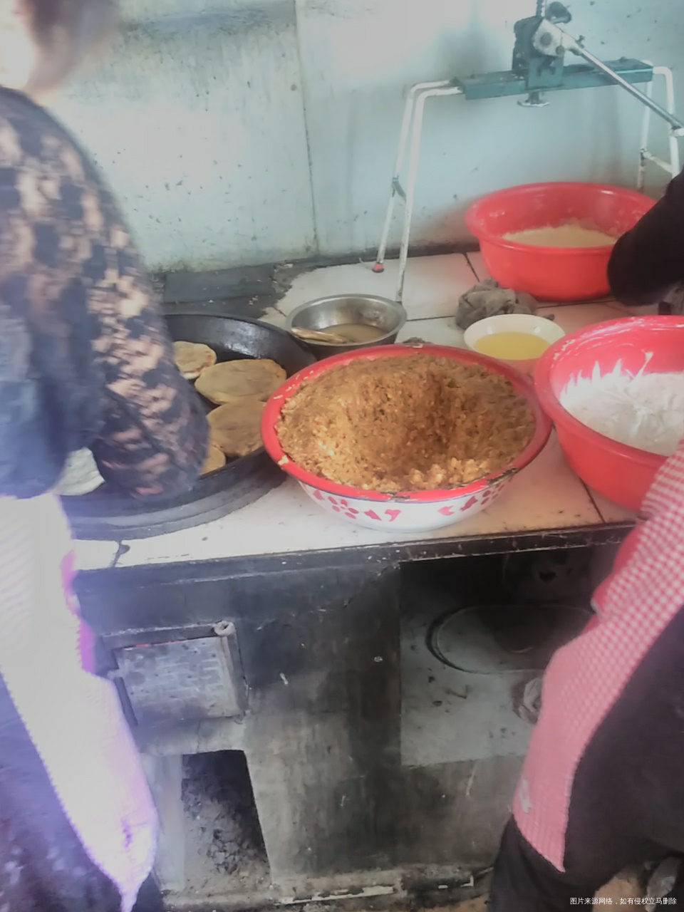 中午闺女要吃馅饼,去买的