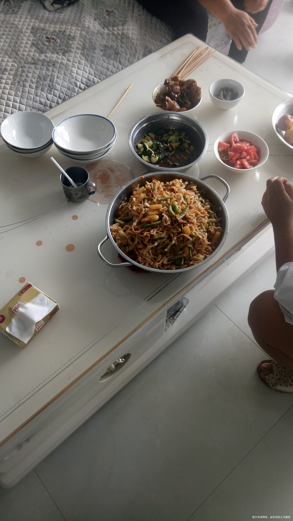 今天中午在婆婆家吃的焖面