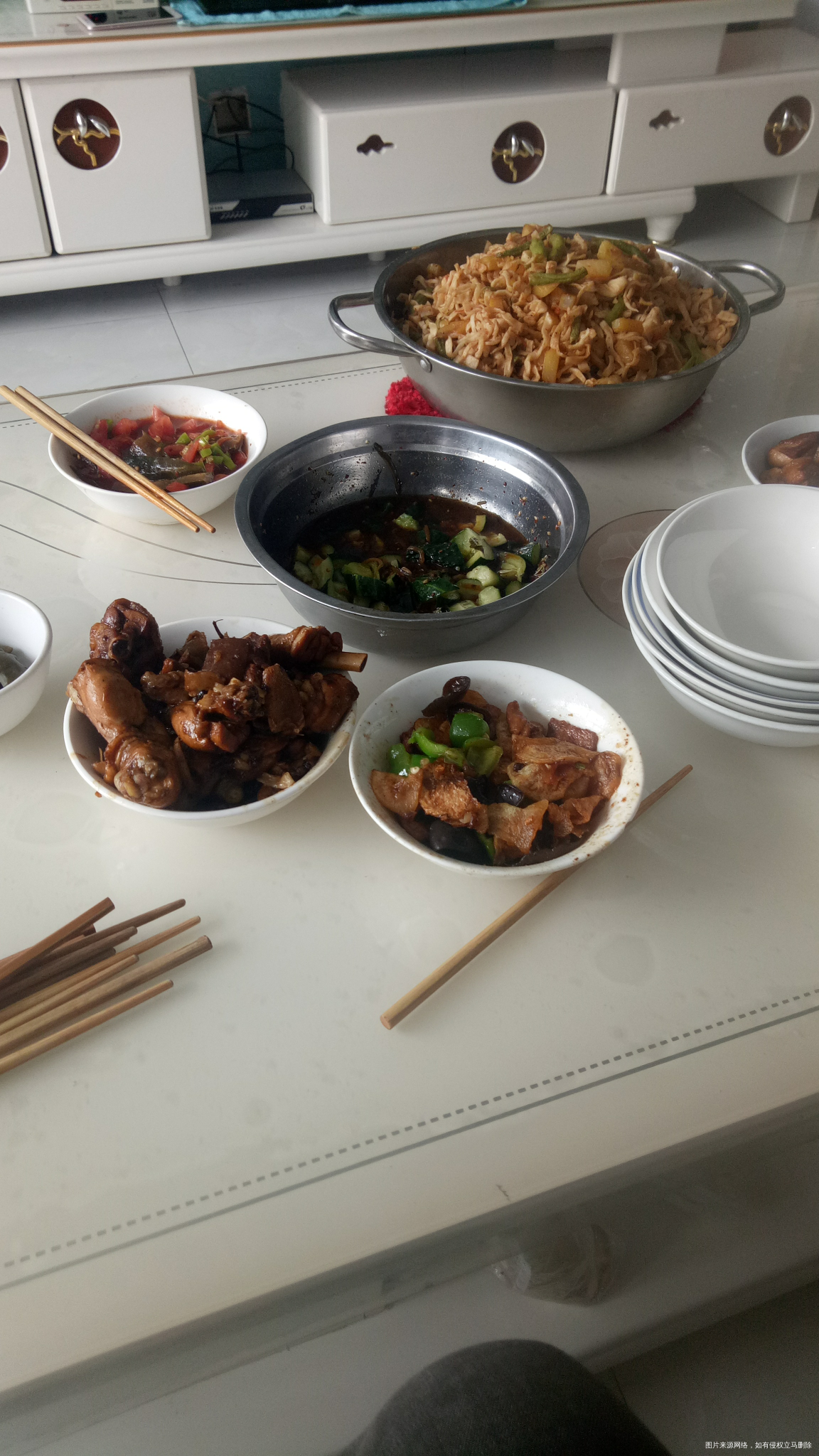 今天中午在婆婆家吃的焖面