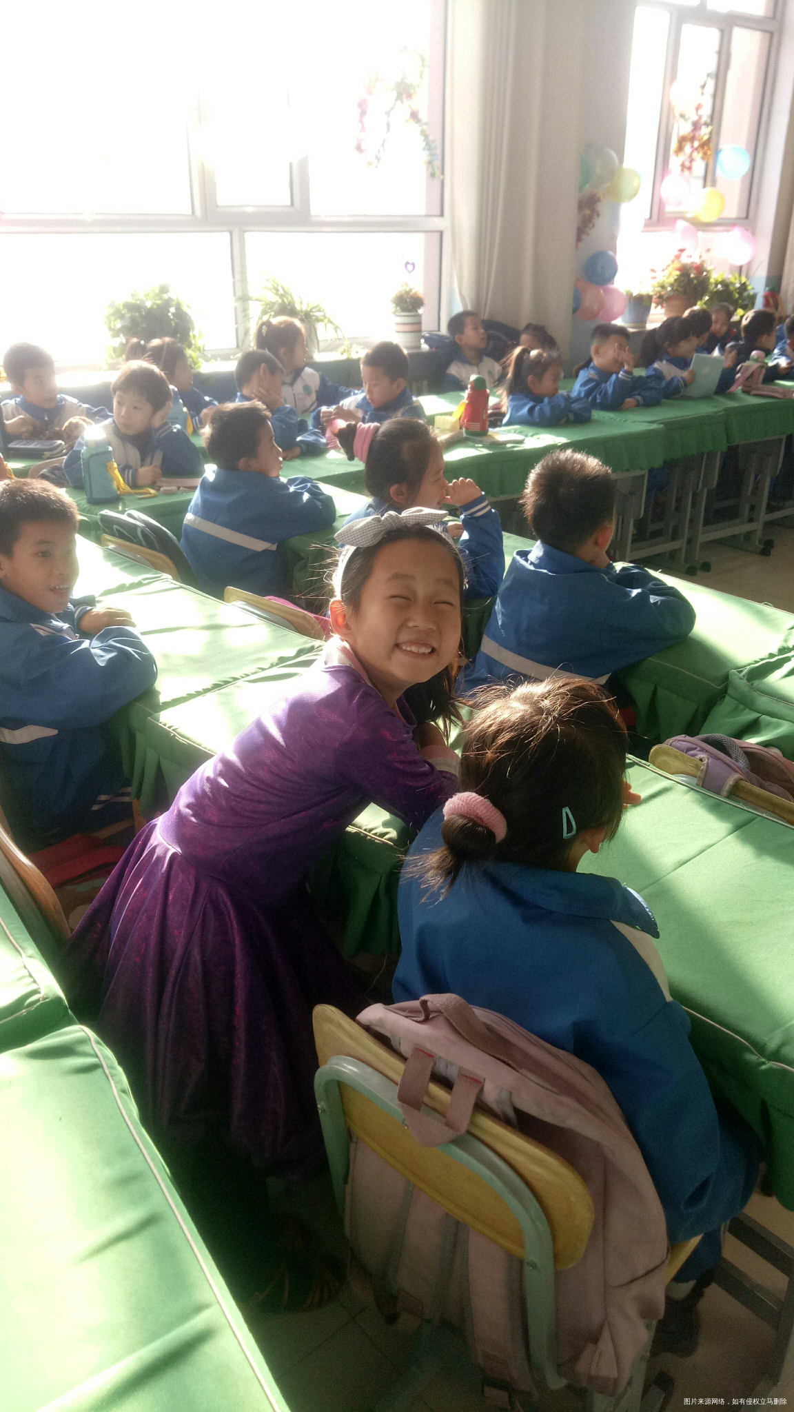 闺女前天学校过元旦了