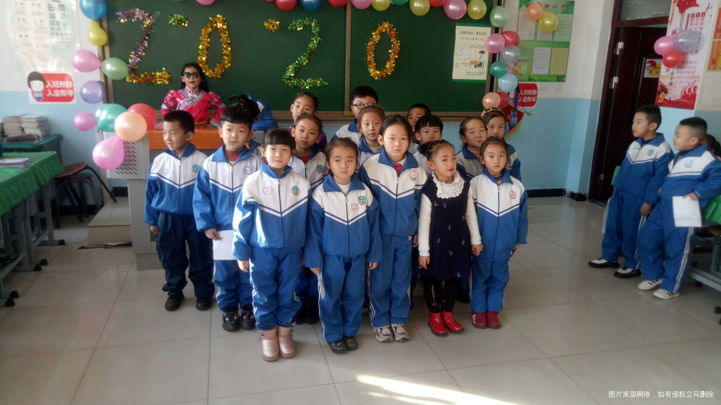 闺女前天学校过元旦了