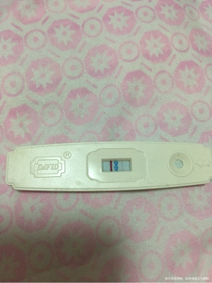 囊胚移植第八天,排卵试纸强阳,早孕试纸弱阳,是怀孕了吗