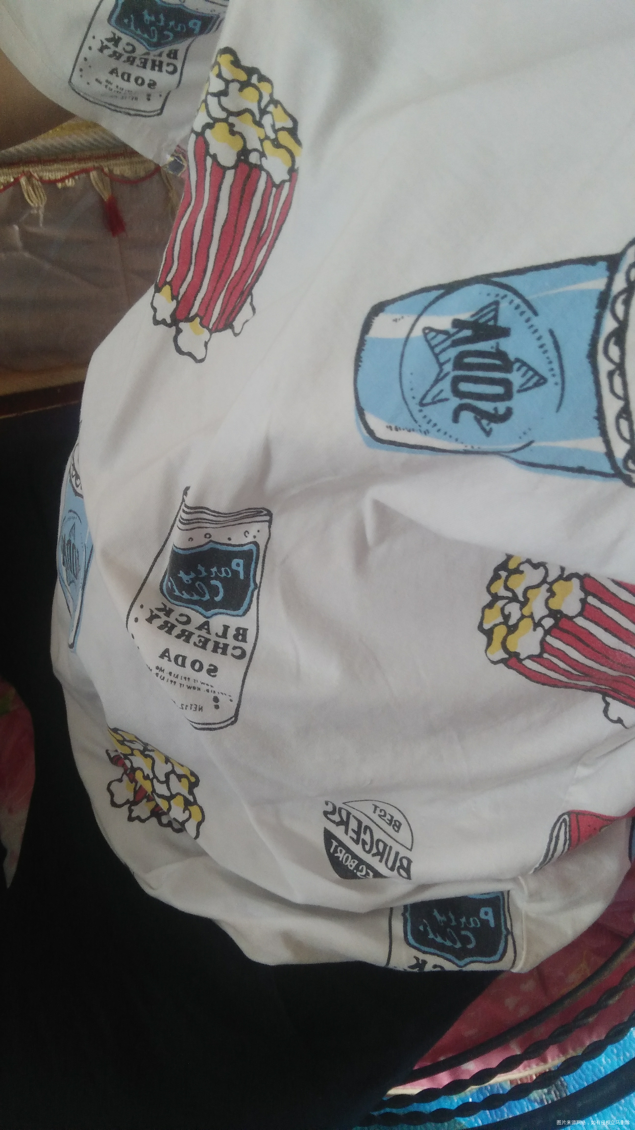 别人都说我肚子看不出来我现在发现确实是没怎么看的出来都七个月了,总感觉这胎还是儿...