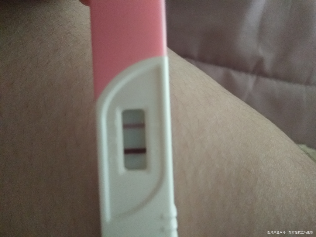 现在是黄体期第5天了,这个月一直没测到强阳,16号到现在排卵试纸都接近强阳