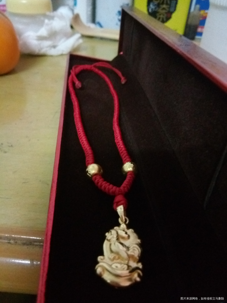 还有20多天就是预产期了,今天婆婆去周六福