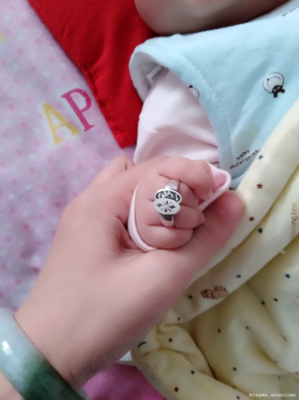 我妈给了我一个戒指,古董啊