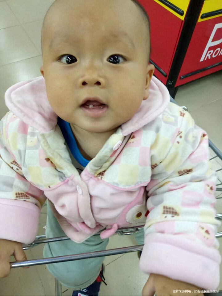 小祖宗总要出来超市逛逛才乐意