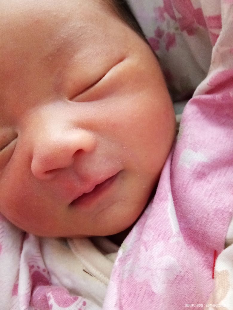 刚出生6天的宝宝 每次吃奶时间都好长