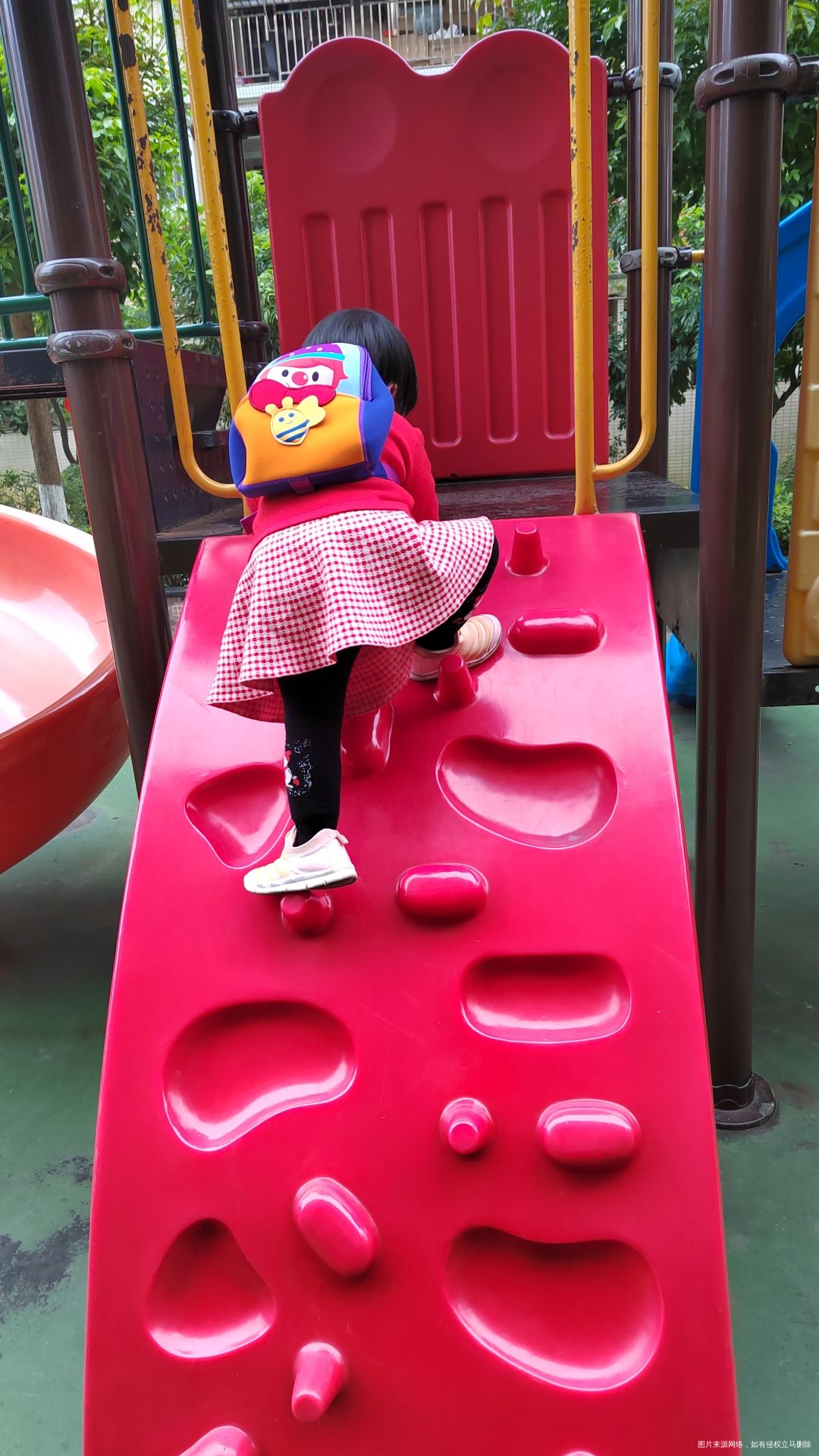 2022.2.12 一个寒假眨眼就过去了,今天哥哥妹妹都上学了,新的一年大家都...