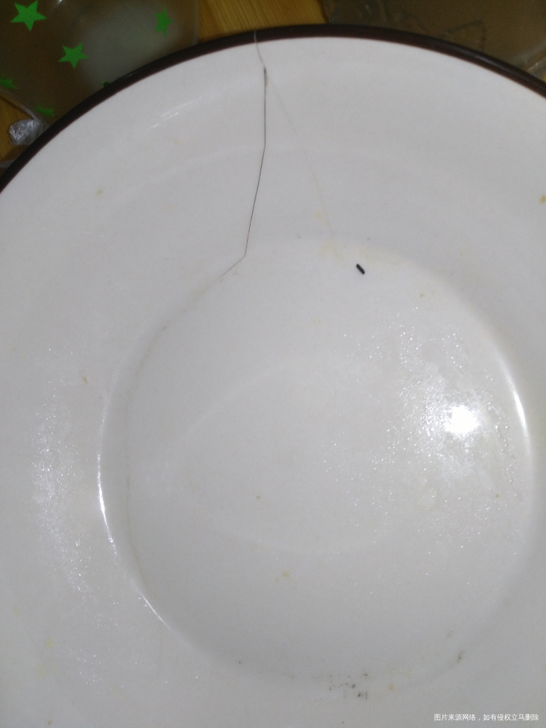 婆婆又来了会过日子,盘子这样了都不扔