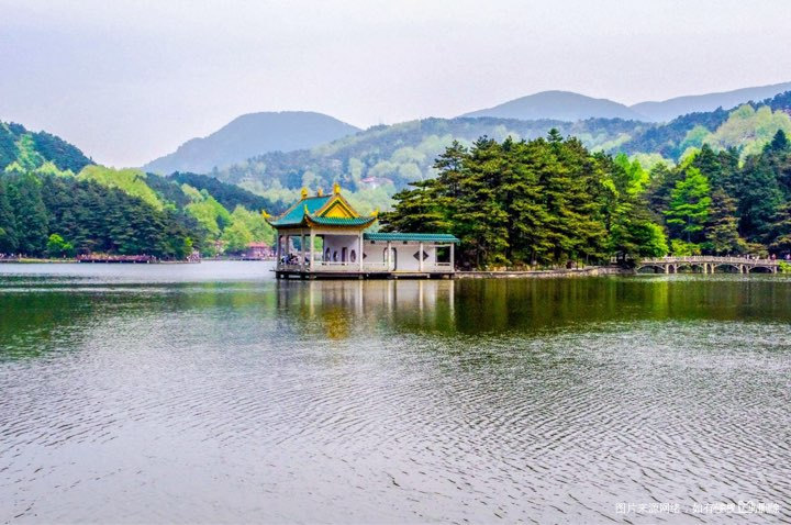 #我的家乡美景#不识庐山真面目,只缘身在此山中。