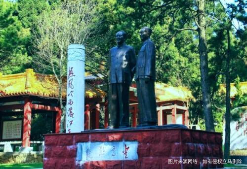 #我的家乡美景#不识庐山真面目,只缘身在此山中。