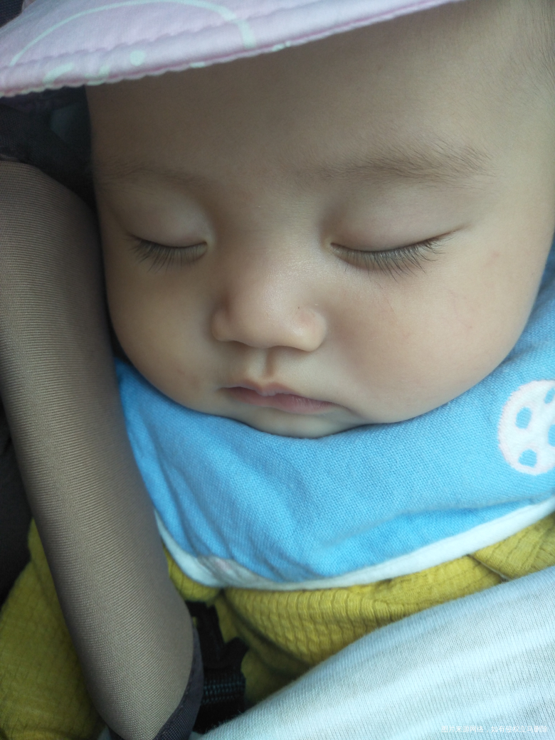 好喜欢我的小侄儿,真是可爱萌萌哒