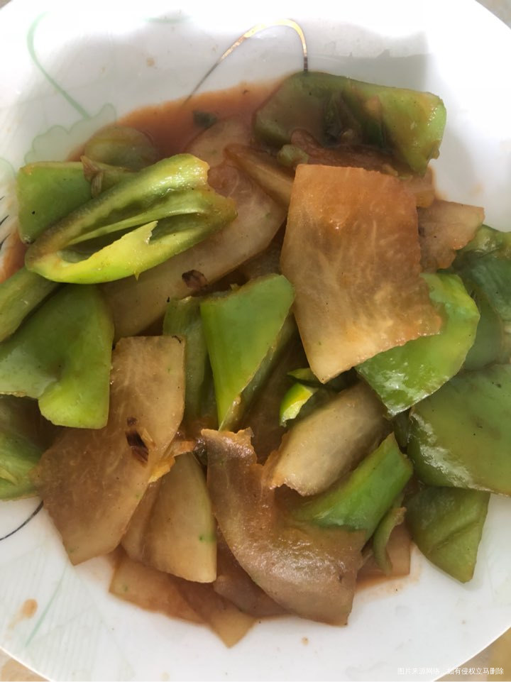 开饭了,可是我还不饿呢!